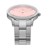 Iconic Link Blush